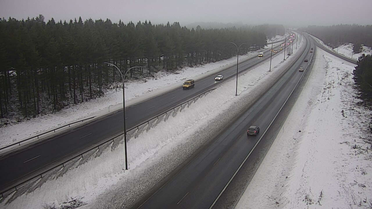 Weather Camera Image Väg 4 Uleåborg, Ouluntulli, Oulu, Pohjois-Pohjanmaa