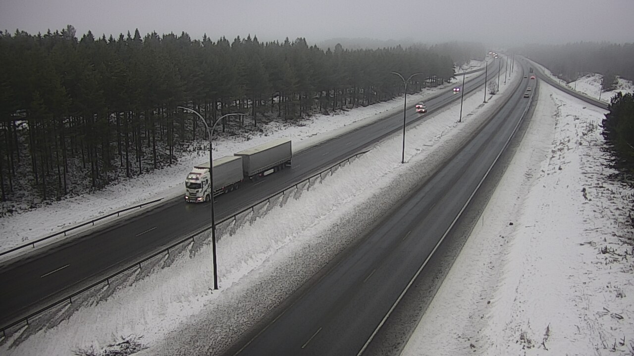 Weather Camera Image Väg 4 Uleåborg, Ouluntulli, Oulu, Pohjois-Pohjanmaa