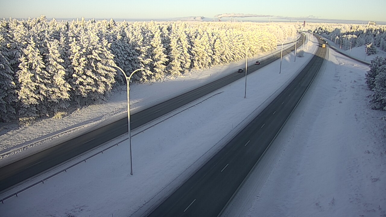 Weather Camera Image Väg 4 Uleåborg, Ouluntulli, Oulu, Pohjois-Pohjanmaa