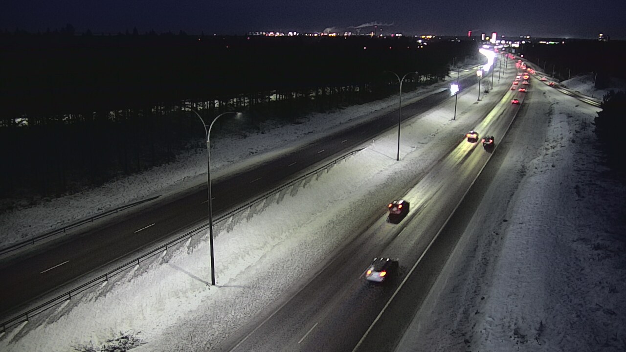 Weather Camera Image Väg 4 Uleåborg, Ouluntulli, Oulu, Pohjois-Pohjanmaa