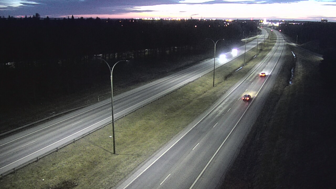 Weather Camera Image Väg 4 Uleåborg, Ouluntulli, Oulu, Pohjois-Pohjanmaa