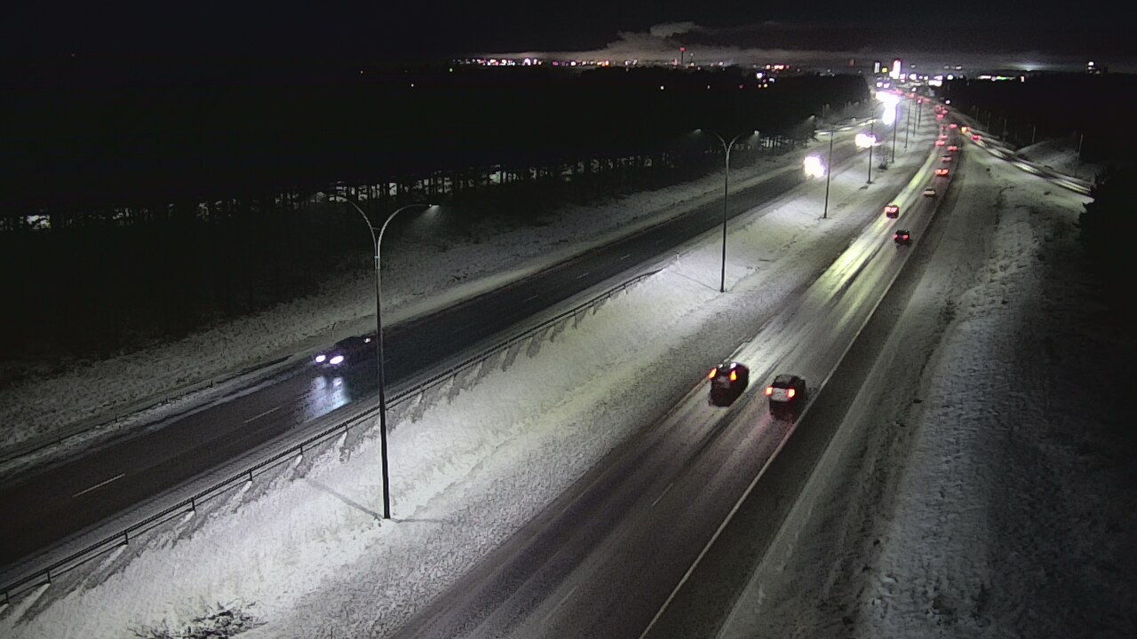 Weather Camera Image Väg 4 Uleåborg, Ouluntulli, Oulu, Pohjois-Pohjanmaa