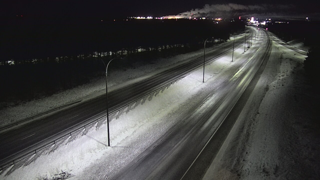 Weather Camera Image Väg 4 Uleåborg, Ouluntulli, Oulu, Pohjois-Pohjanmaa