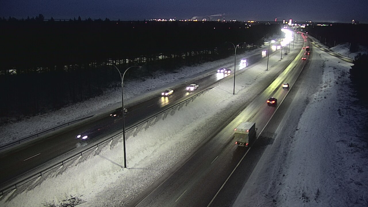 Weather Camera Image Väg 4 Uleåborg, Ouluntulli, Oulu, Pohjois-Pohjanmaa