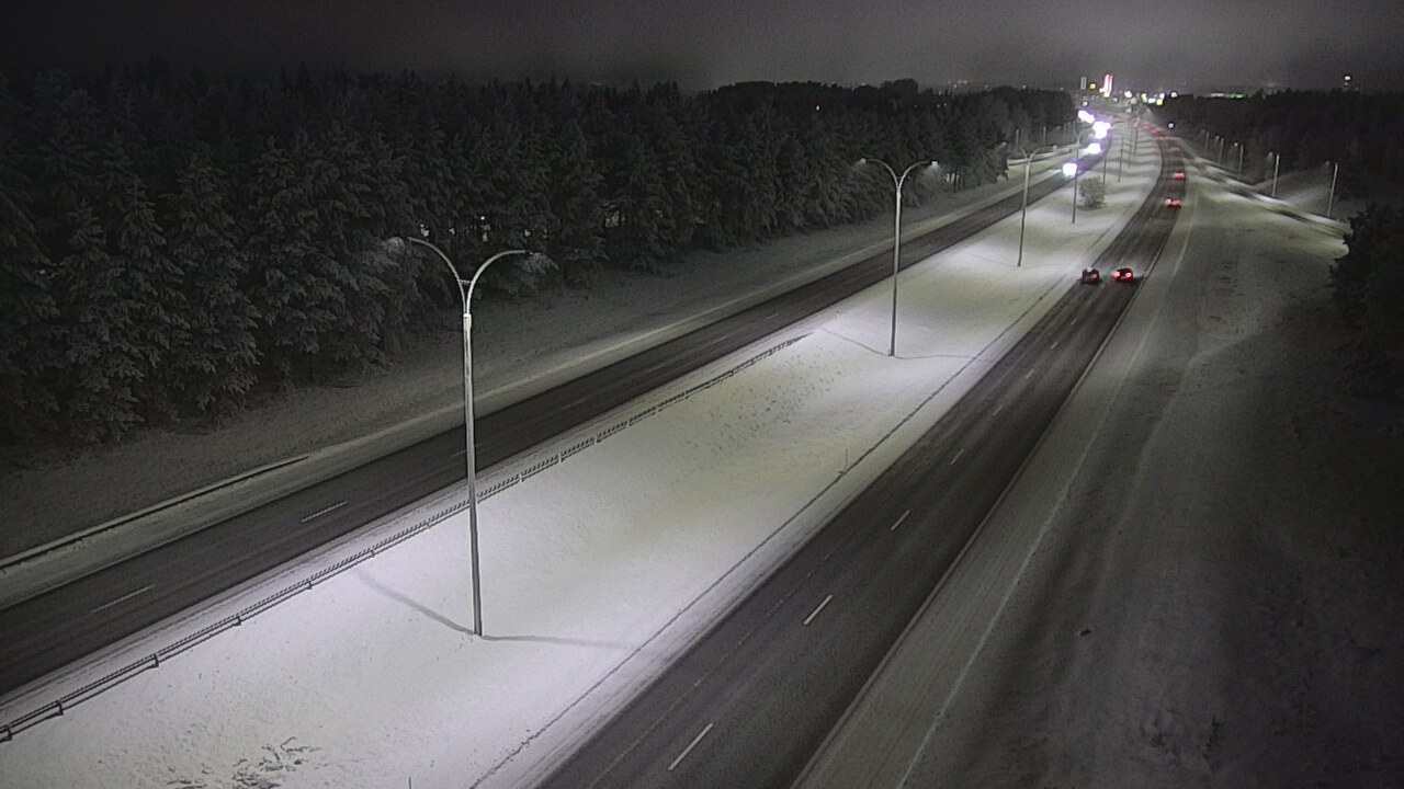 Weather Camera Image Road 4 Oulu, Ouluntulli, Oulu, Pohjois-Pohjanmaa