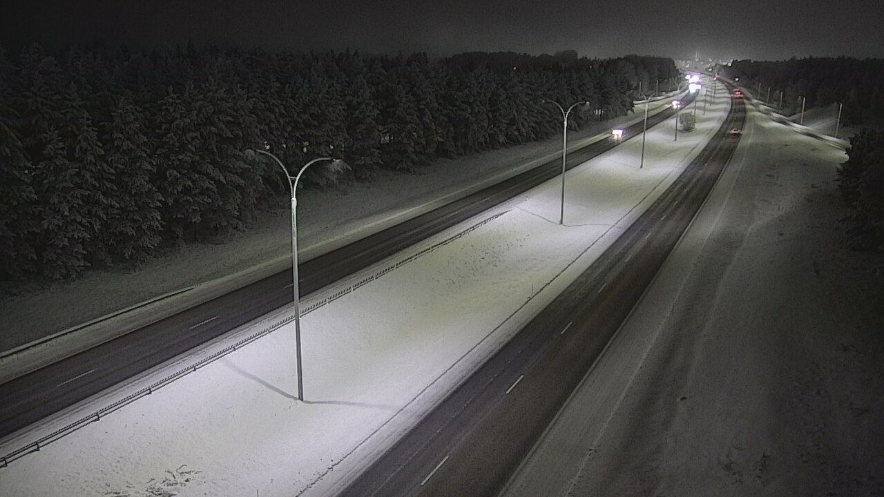 Weather Camera Image Road 4 Oulu, Ouluntulli, Oulu, Pohjois-Pohjanmaa