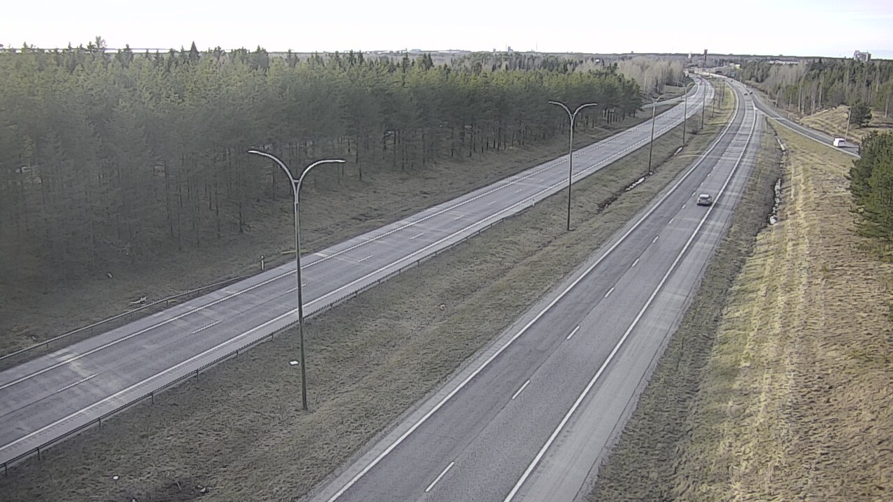 Weather Camera Image Väg 4 Uleåborg, Ouluntulli, Oulu, Pohjois-Pohjanmaa
