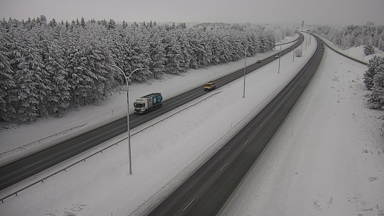 Weather Camera Image Road 4 Oulu, Ouluntulli, Oulu, Pohjois-Pohjanmaa