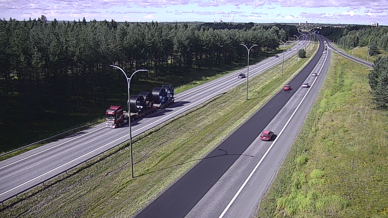 Weather Camera Image Väg 4 Uleåborg, Ouluntulli, Oulu, Pohjois-Pohjanmaa