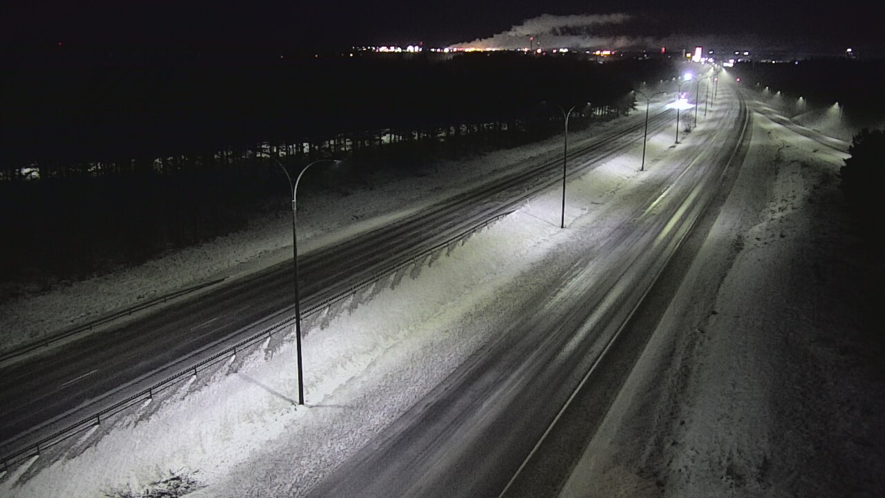 Weather Camera Image Väg 4 Uleåborg, Ouluntulli, Oulu, Pohjois-Pohjanmaa