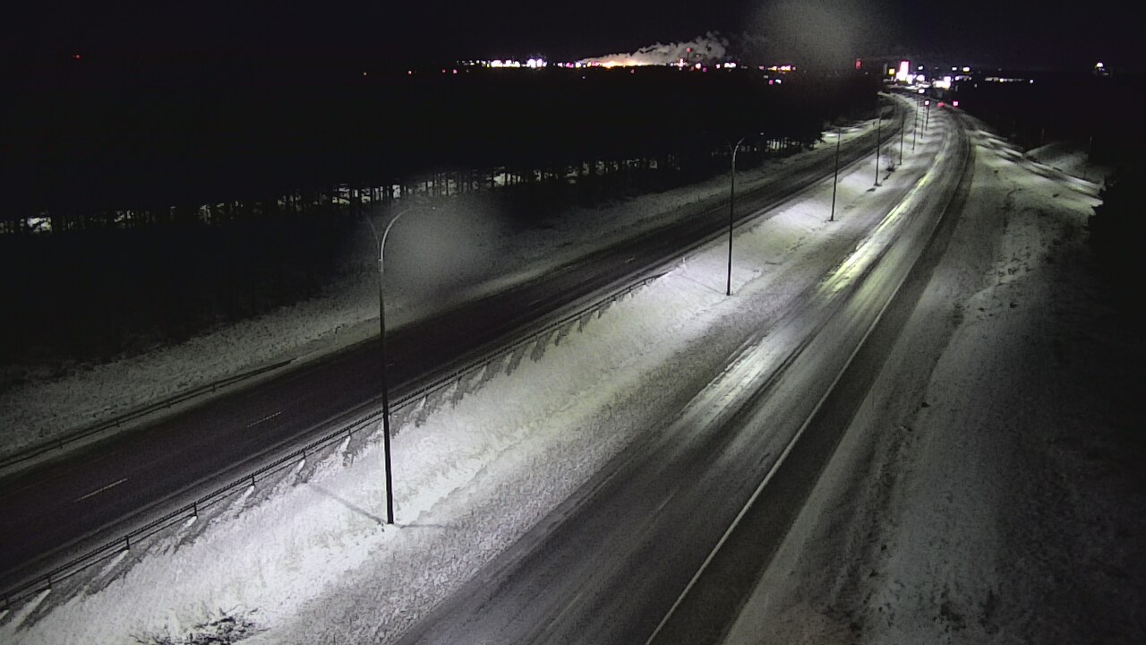 Weather Camera Image Väg 4 Uleåborg, Ouluntulli, Oulu, Pohjois-Pohjanmaa