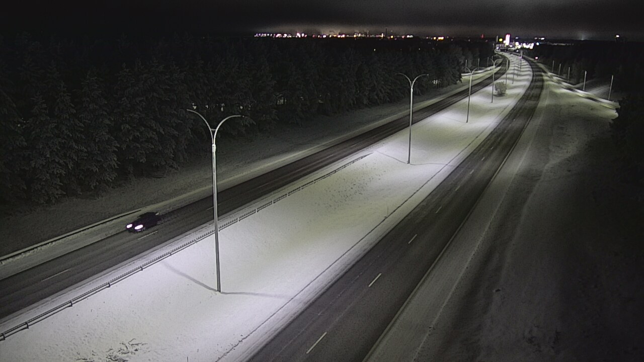 Weather Camera Image Road 4 Oulu, Ouluntulli, Oulu, Pohjois-Pohjanmaa