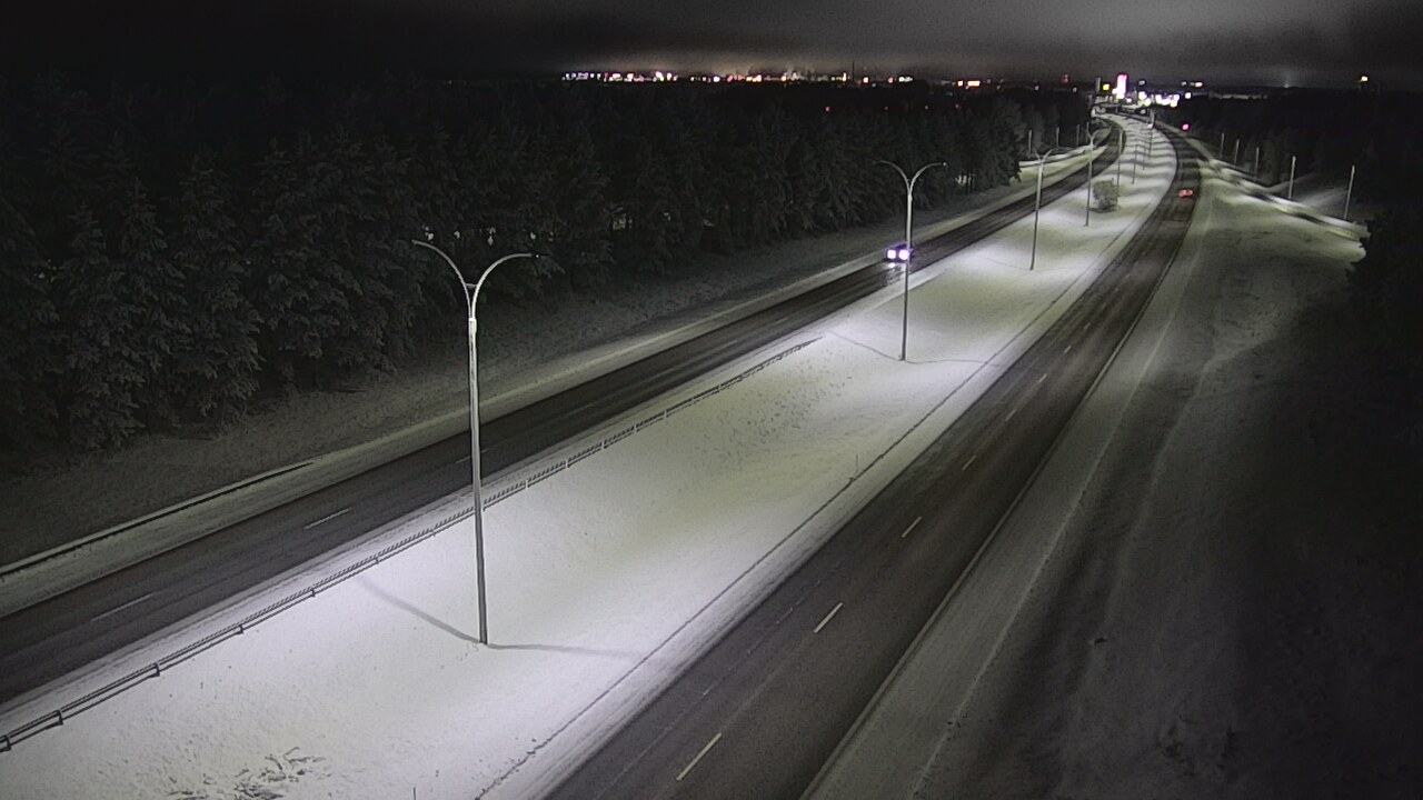 Weather Camera Image Road 4 Oulu, Ouluntulli, Oulu, Pohjois-Pohjanmaa