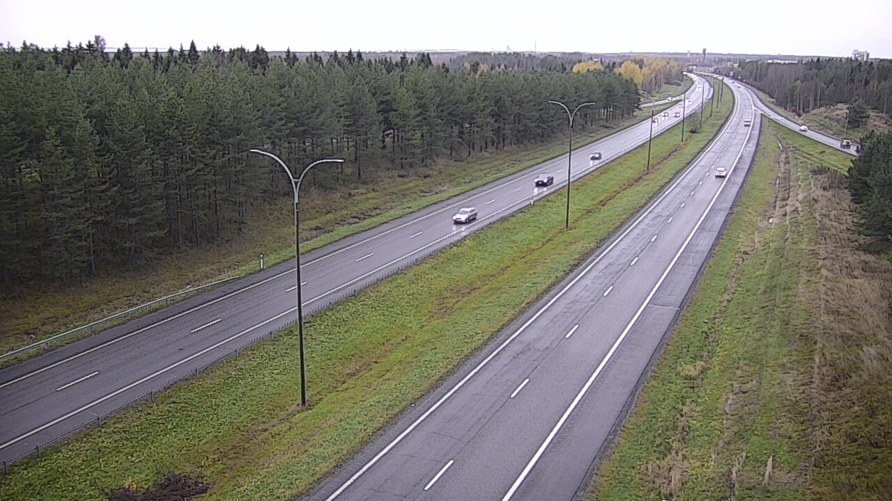 Weather Camera Image Väg 4 Uleåborg, Ouluntulli, Oulu, Pohjois-Pohjanmaa