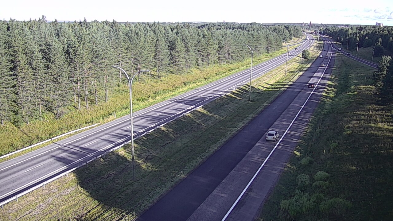 Weather Camera Image Väg 4 Uleåborg, Ouluntulli, Oulu, Pohjois-Pohjanmaa