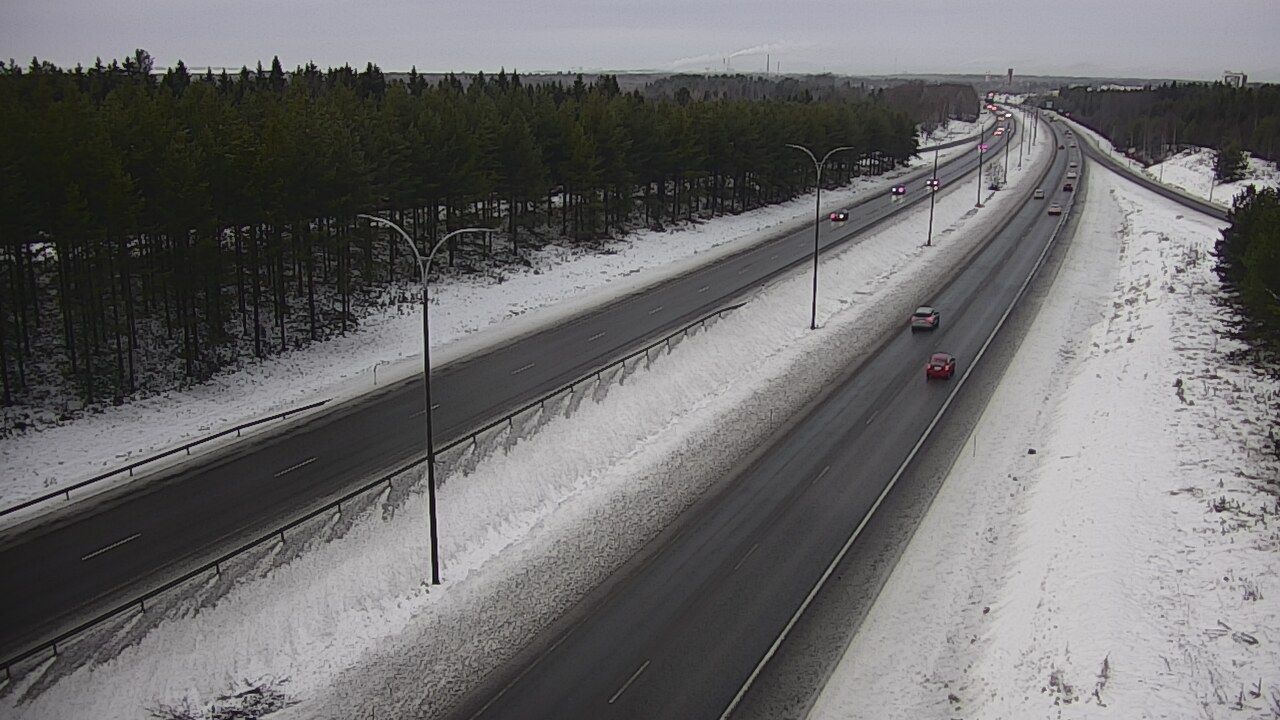 Weather Camera Image Väg 4 Uleåborg, Ouluntulli, Oulu, Pohjois-Pohjanmaa