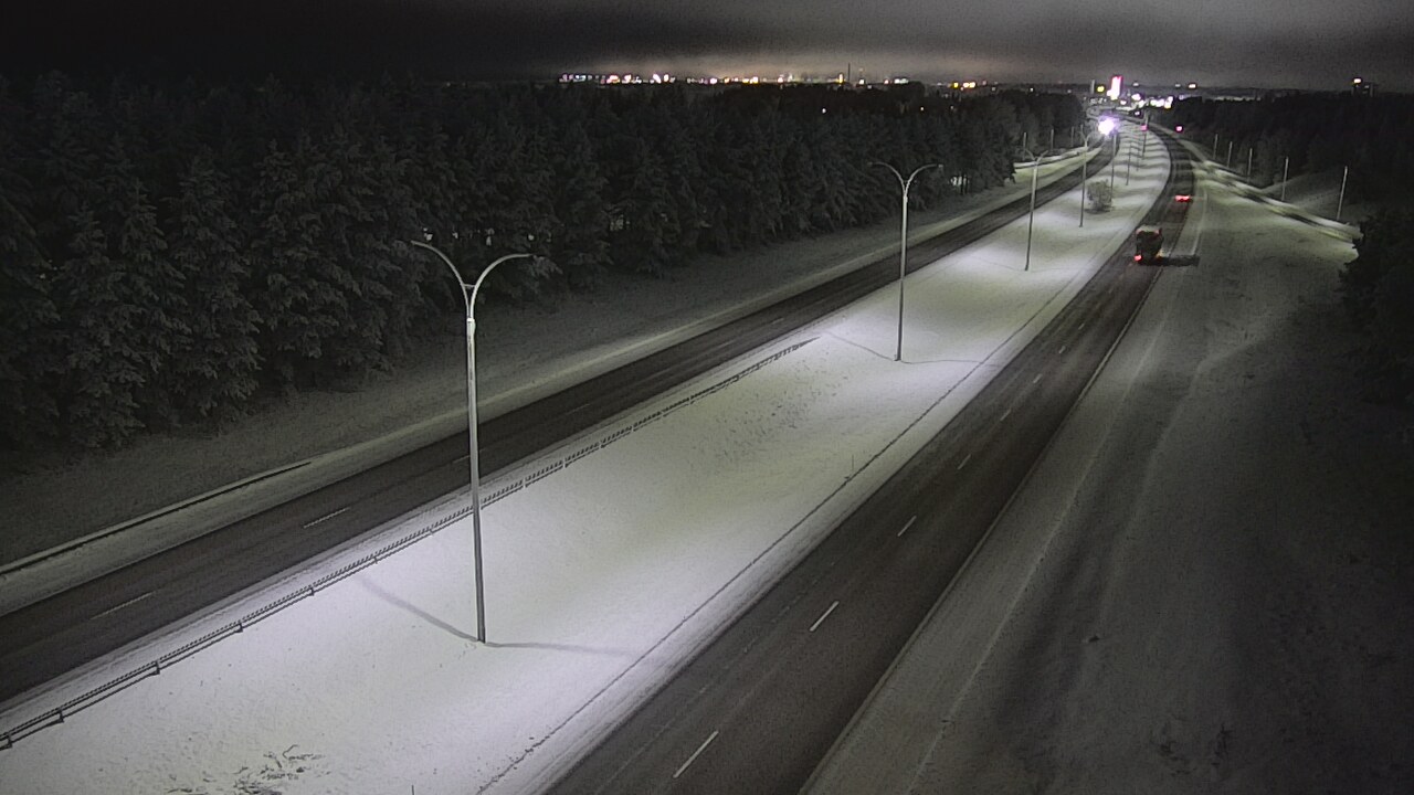 Weather Camera Image Road 4 Oulu, Ouluntulli, Oulu, Pohjois-Pohjanmaa