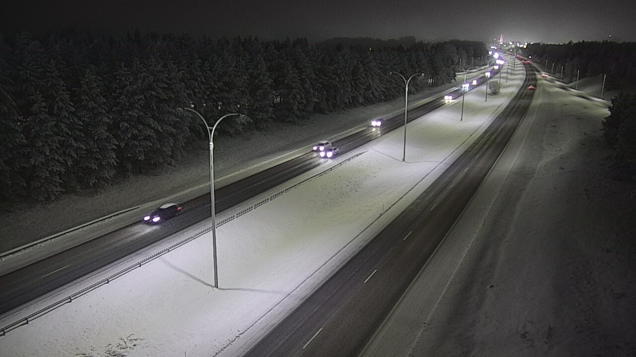 Weather Camera Image Road 4 Oulu, Ouluntulli, Oulu, Pohjois-Pohjanmaa