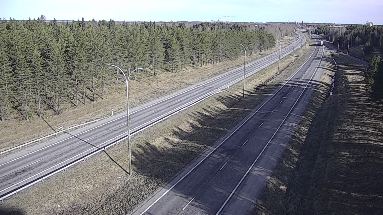 Weather Camera Image Väg 4 Uleåborg, Ouluntulli, Oulu, Pohjois-Pohjanmaa