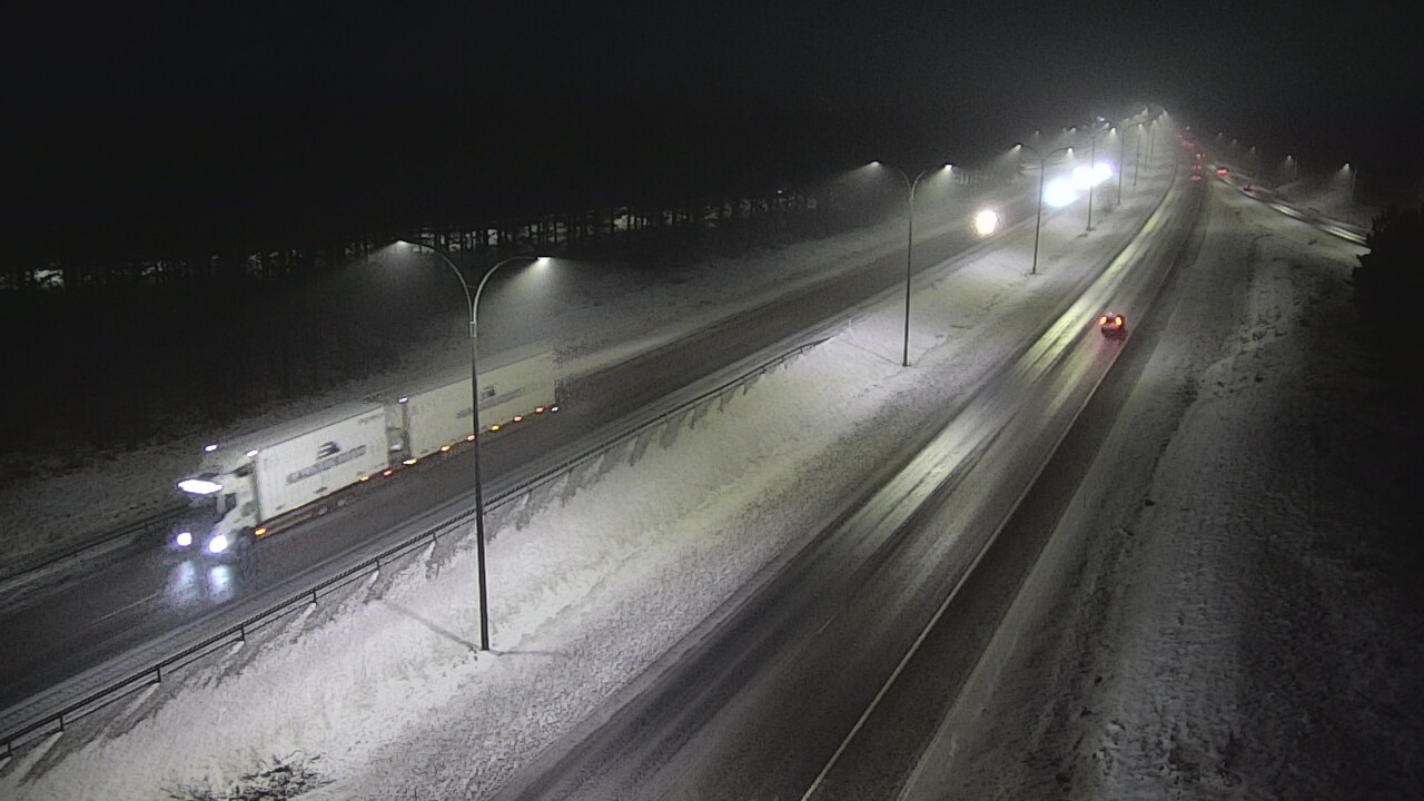 Weather Camera Image Väg 4 Uleåborg, Ouluntulli, Oulu, Pohjois-Pohjanmaa