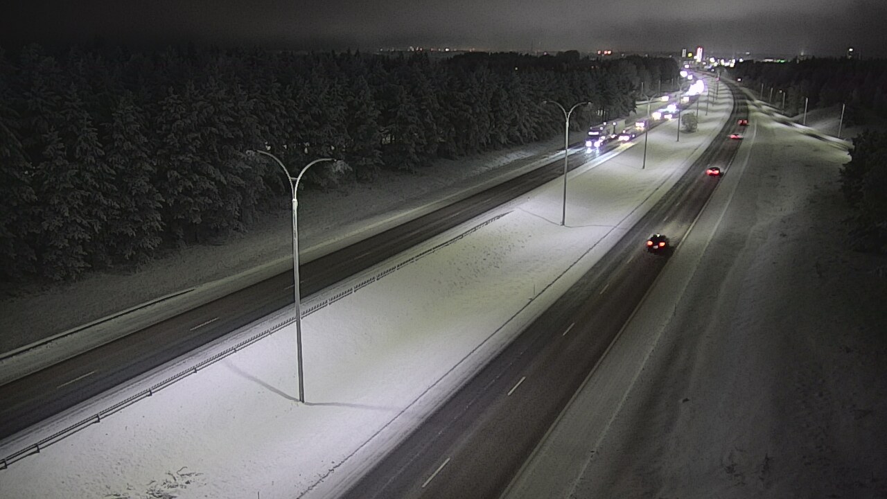 Weather Camera Image Road 4 Oulu, Ouluntulli, Oulu, Pohjois-Pohjanmaa