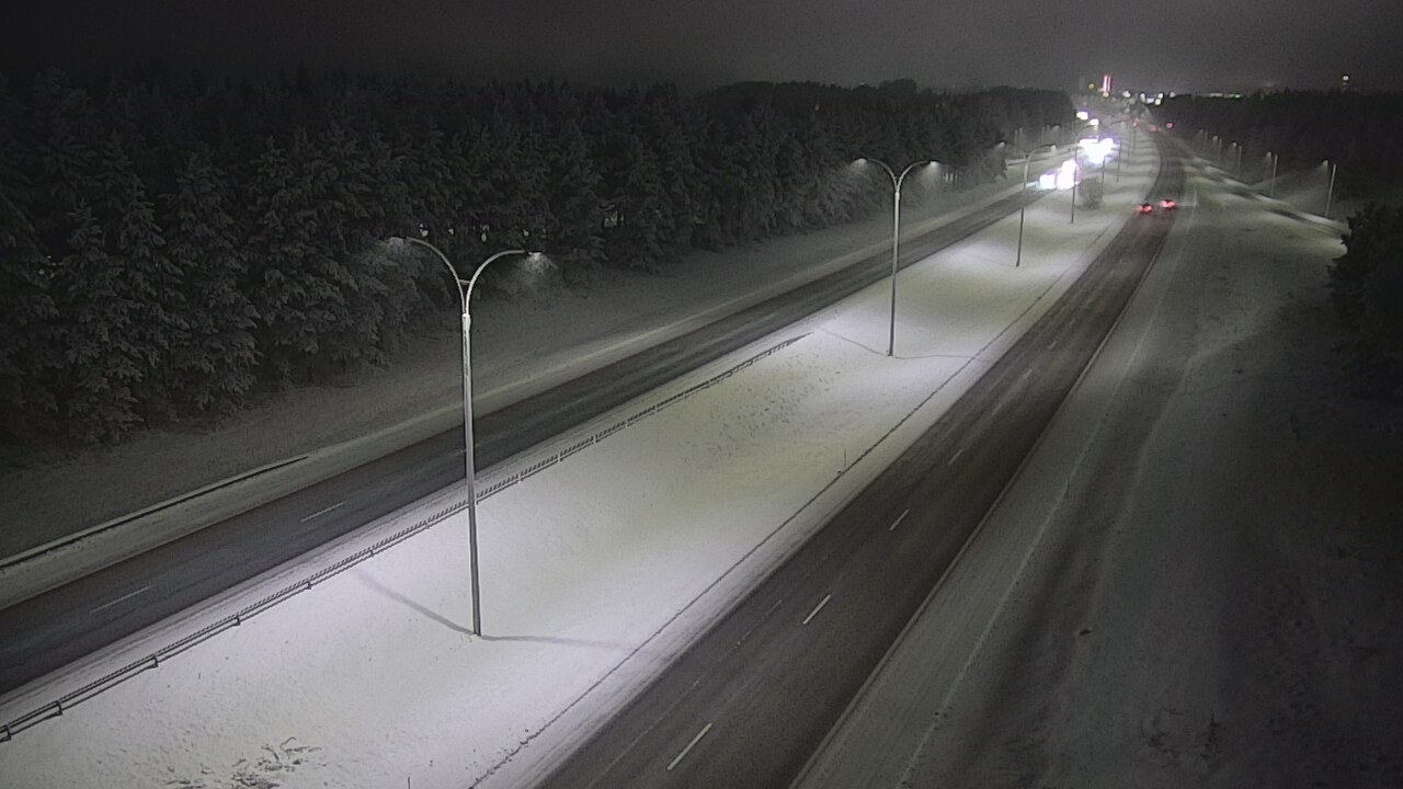 Weather Camera Image Road 4 Oulu, Ouluntulli, Oulu, Pohjois-Pohjanmaa