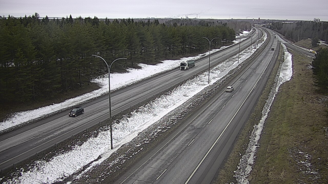 Weather Camera Image Road 4 Oulu, Ouluntulli, Oulu, Pohjois-Pohjanmaa