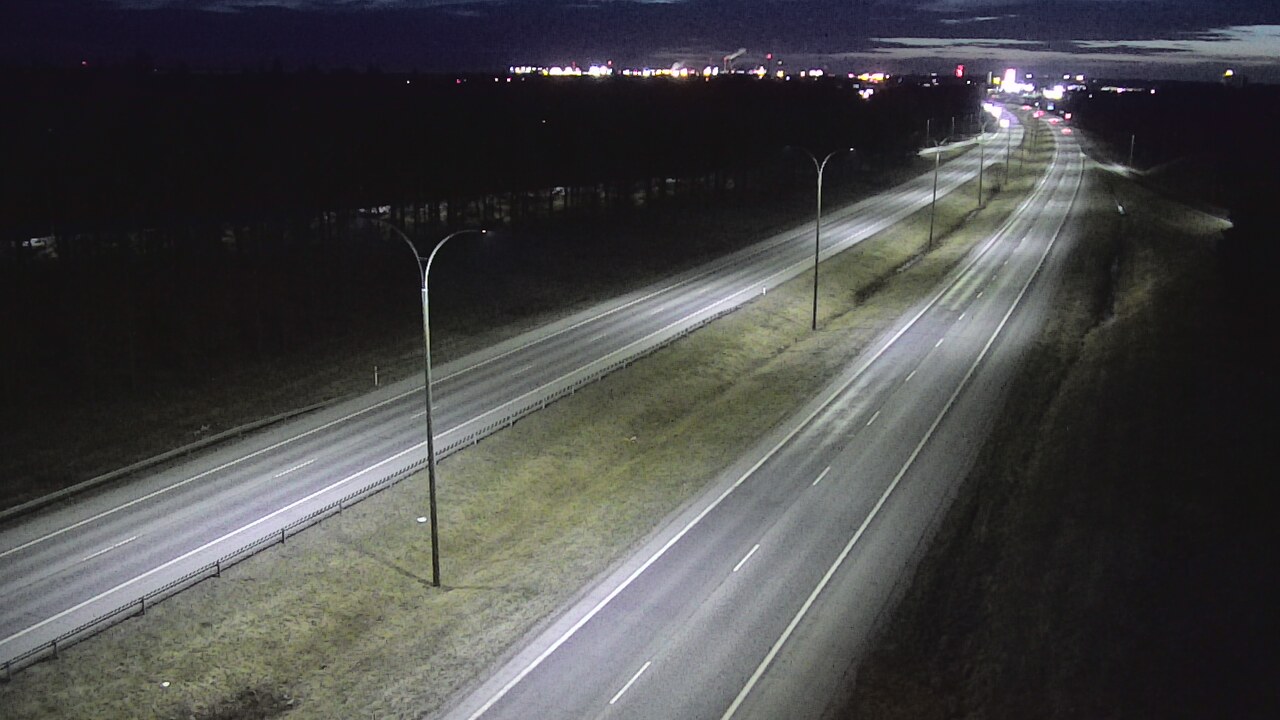 Weather Camera Image Väg 4 Uleåborg, Ouluntulli, Oulu, Pohjois-Pohjanmaa