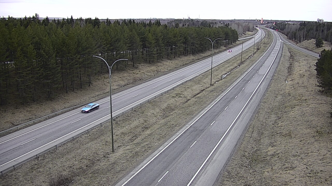 Weather Camera Image Road 4 Oulu, Ouluntulli, Oulu, Pohjois-Pohjanmaa