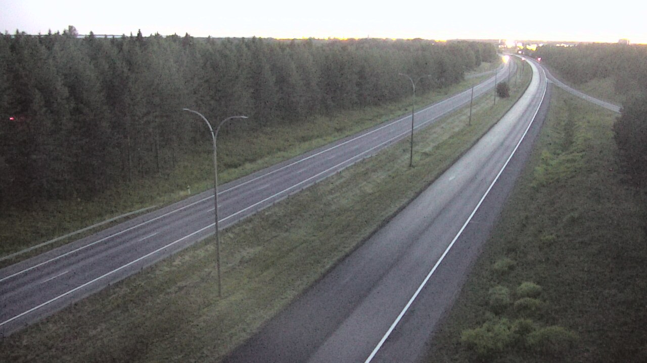 Weather Camera Image Väg 4 Uleåborg, Ouluntulli, Oulu, Pohjois-Pohjanmaa