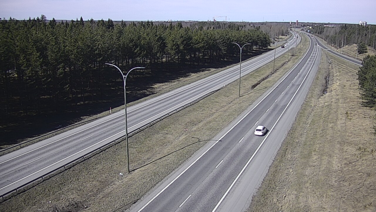 Weather Camera Image Väg 4 Uleåborg, Ouluntulli, Oulu, Pohjois-Pohjanmaa