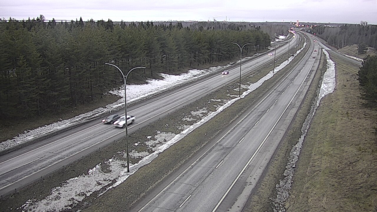 Weather Camera Image Väg 4 Uleåborg, Ouluntulli, Oulu, Pohjois-Pohjanmaa