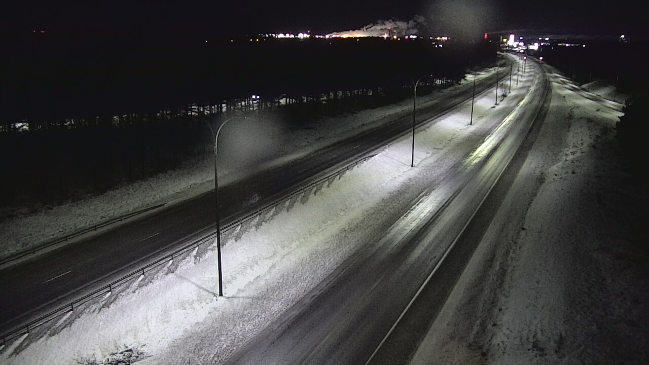 Weather Camera Image Väg 4 Uleåborg, Ouluntulli, Oulu, Pohjois-Pohjanmaa