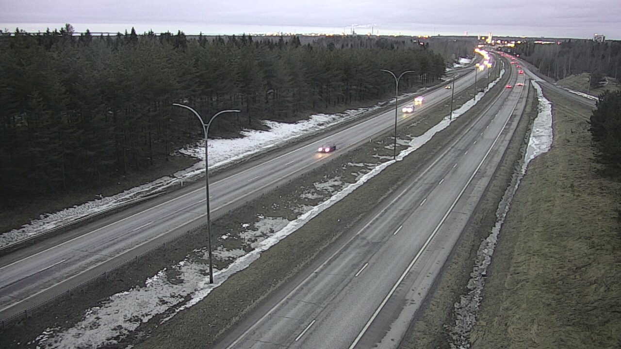 Weather Camera Image Väg 4 Uleåborg, Ouluntulli, Oulu, Pohjois-Pohjanmaa