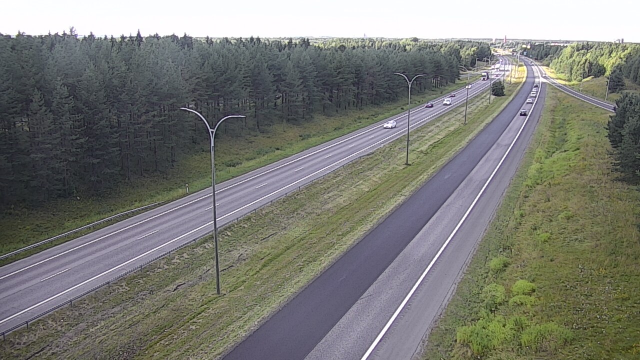Weather Camera Image Väg 4 Uleåborg, Ouluntulli, Oulu, Pohjois-Pohjanmaa