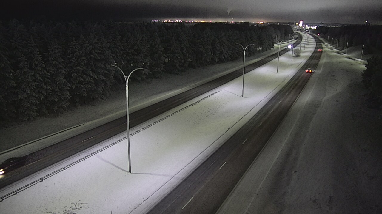 Weather Camera Image Road 4 Oulu, Ouluntulli, Oulu, Pohjois-Pohjanmaa