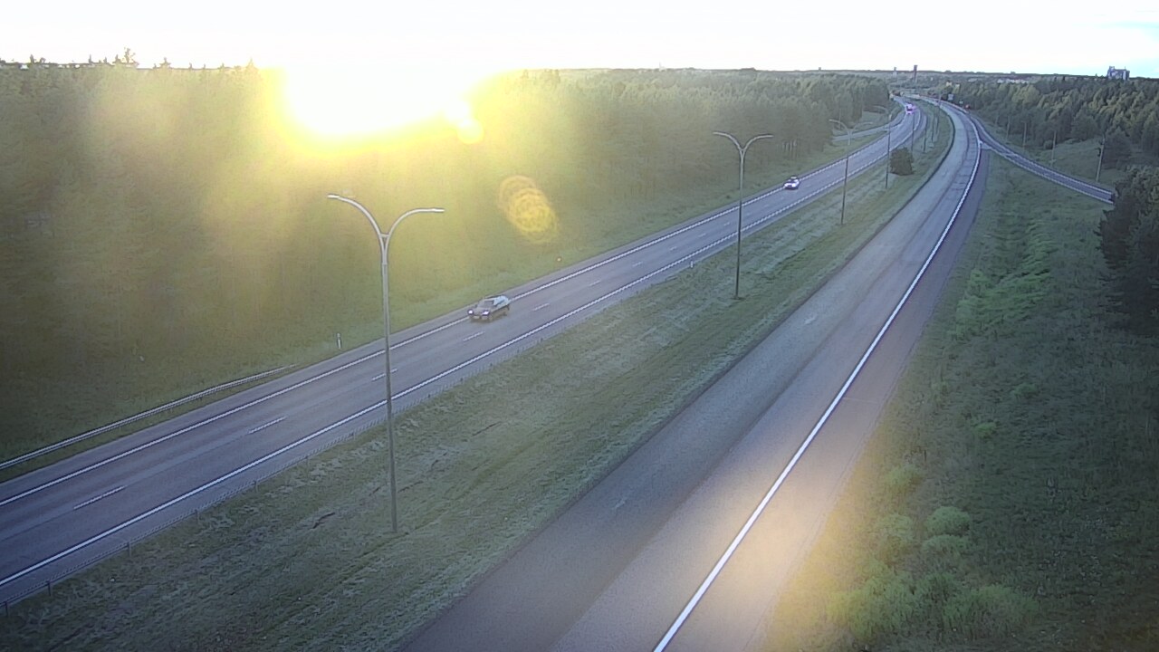 Weather Camera Image Väg 4 Uleåborg, Ouluntulli, Oulu, Pohjois-Pohjanmaa