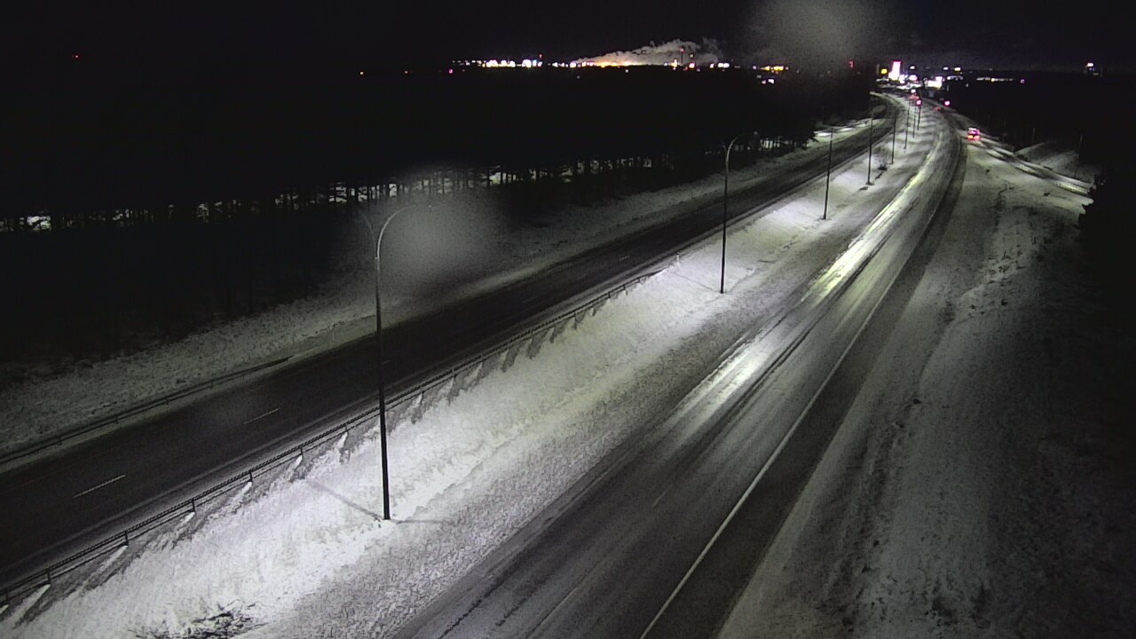 Weather Camera Image Väg 4 Uleåborg, Ouluntulli, Oulu, Pohjois-Pohjanmaa