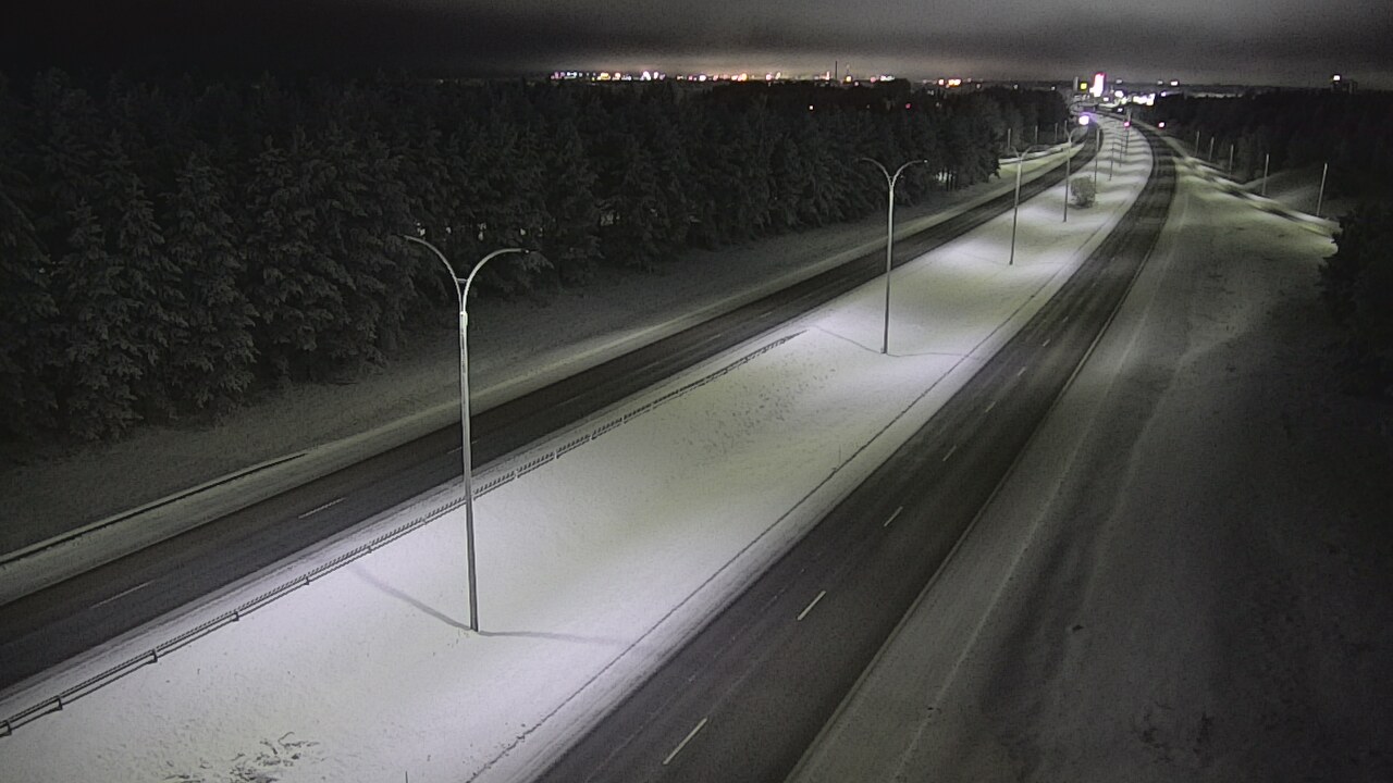 Weather Camera Image Road 4 Oulu, Ouluntulli, Oulu, Pohjois-Pohjanmaa