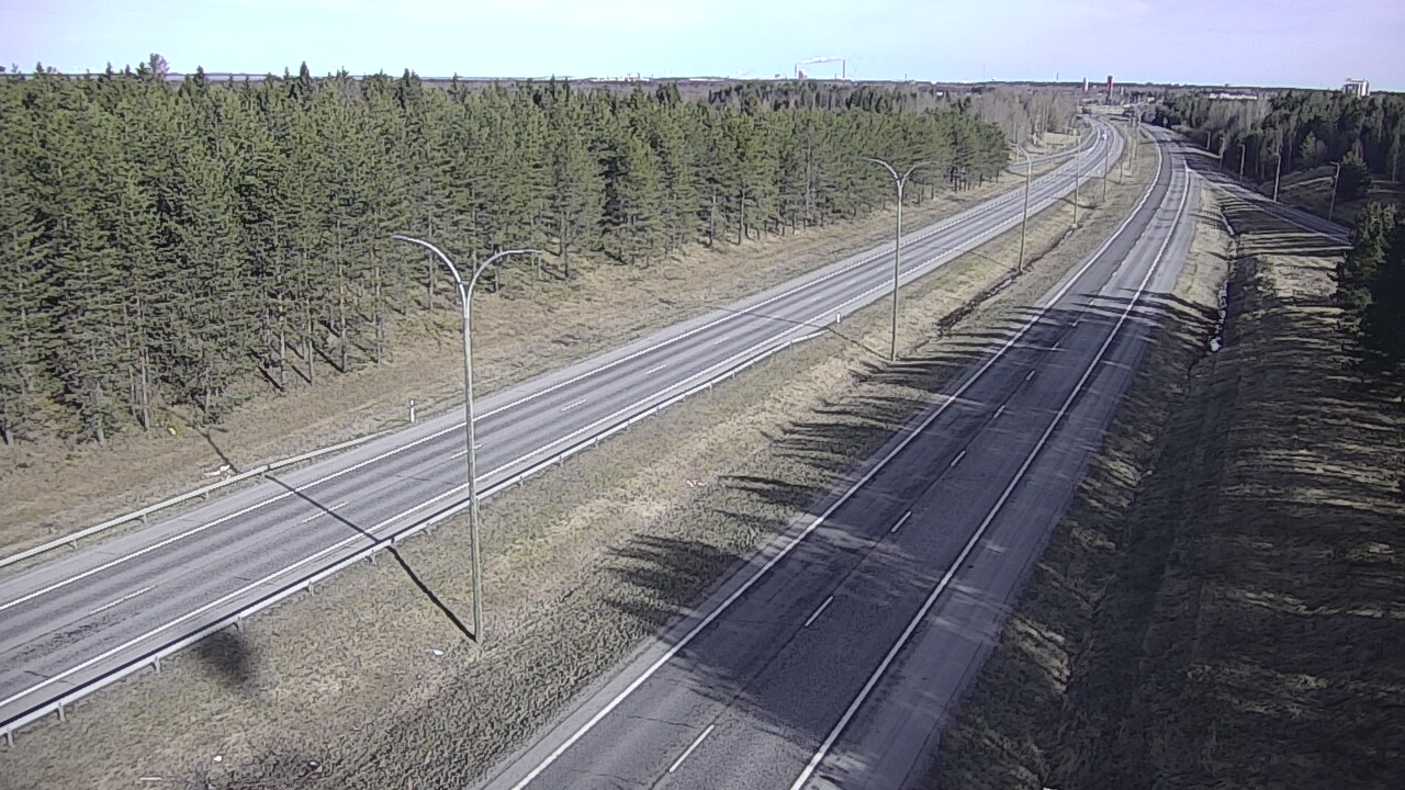 Weather Camera Image Väg 4 Uleåborg, Ouluntulli, Oulu, Pohjois-Pohjanmaa