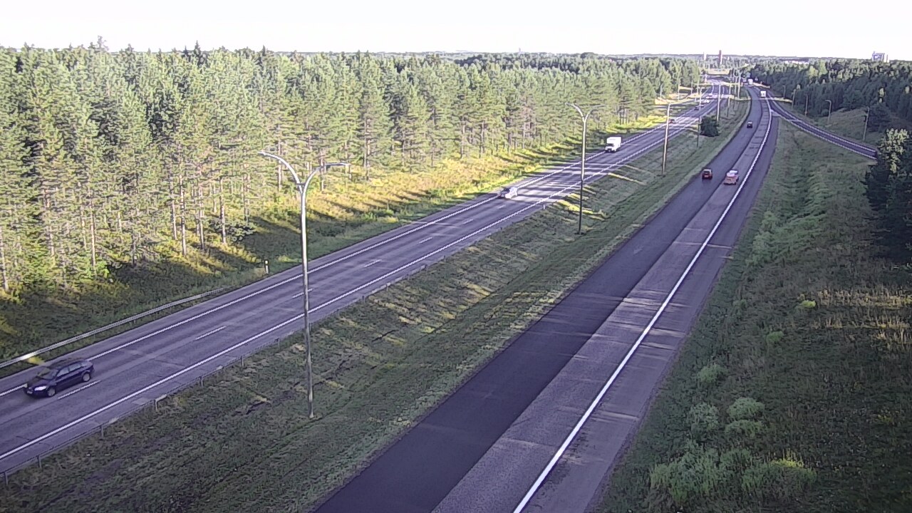 Weather Camera Image Väg 4 Uleåborg, Ouluntulli, Oulu, Pohjois-Pohjanmaa