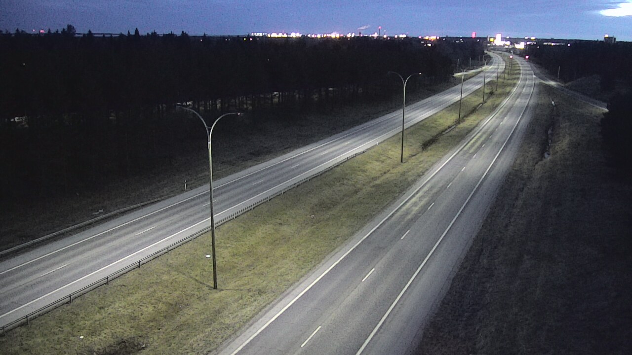 Weather Camera Image Väg 4 Uleåborg, Ouluntulli, Oulu, Pohjois-Pohjanmaa