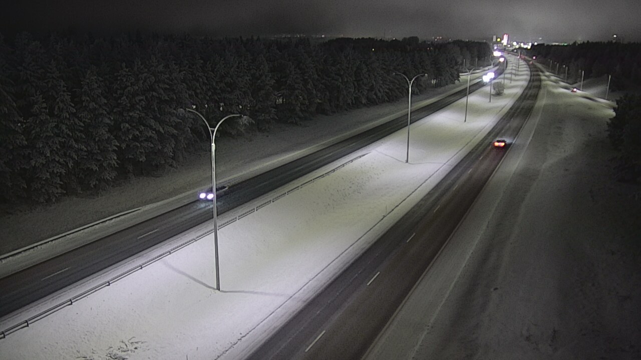 Weather Camera Image Road 4 Oulu, Ouluntulli, Oulu, Pohjois-Pohjanmaa