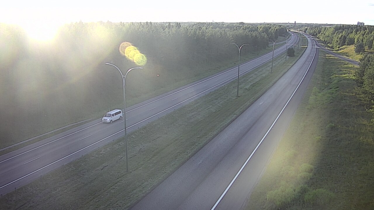 Weather Camera Image Väg 4 Uleåborg, Ouluntulli, Oulu, Pohjois-Pohjanmaa