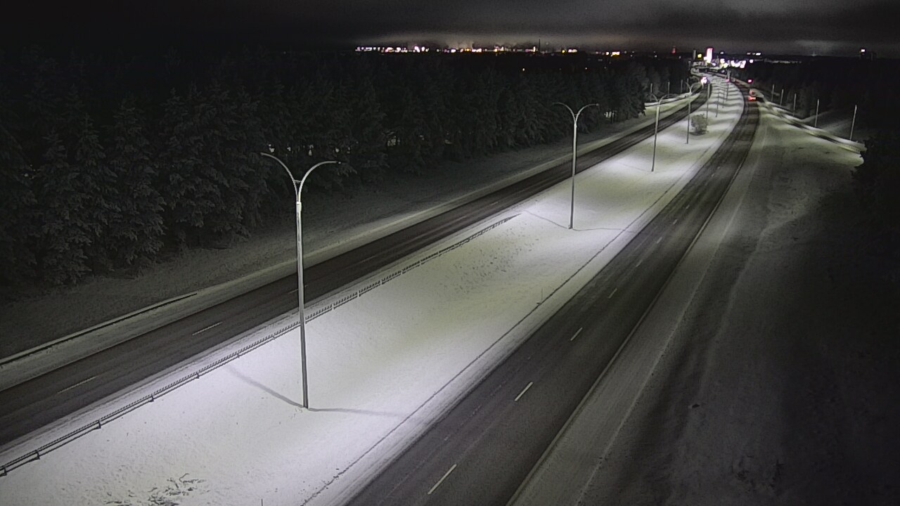 Weather Camera Image Road 4 Oulu, Ouluntulli, Oulu, Pohjois-Pohjanmaa