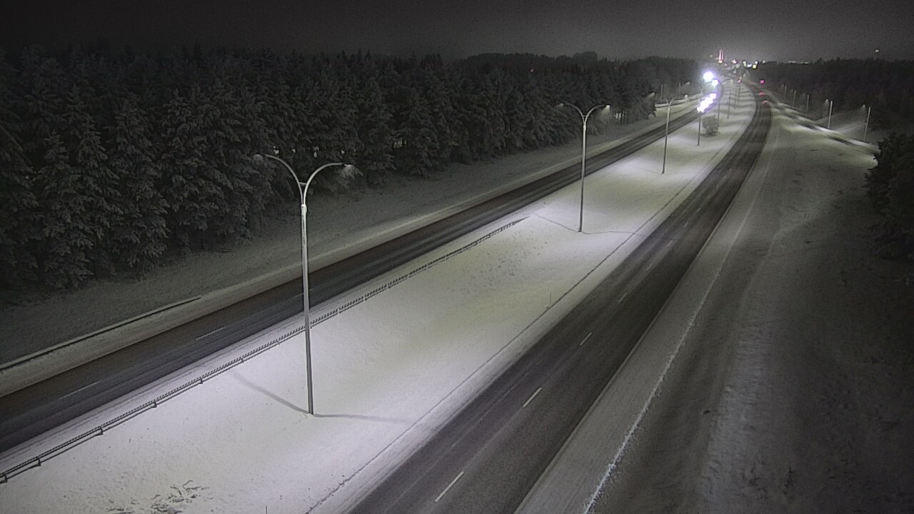 Weather Camera Image Road 4 Oulu, Ouluntulli, Oulu, Pohjois-Pohjanmaa