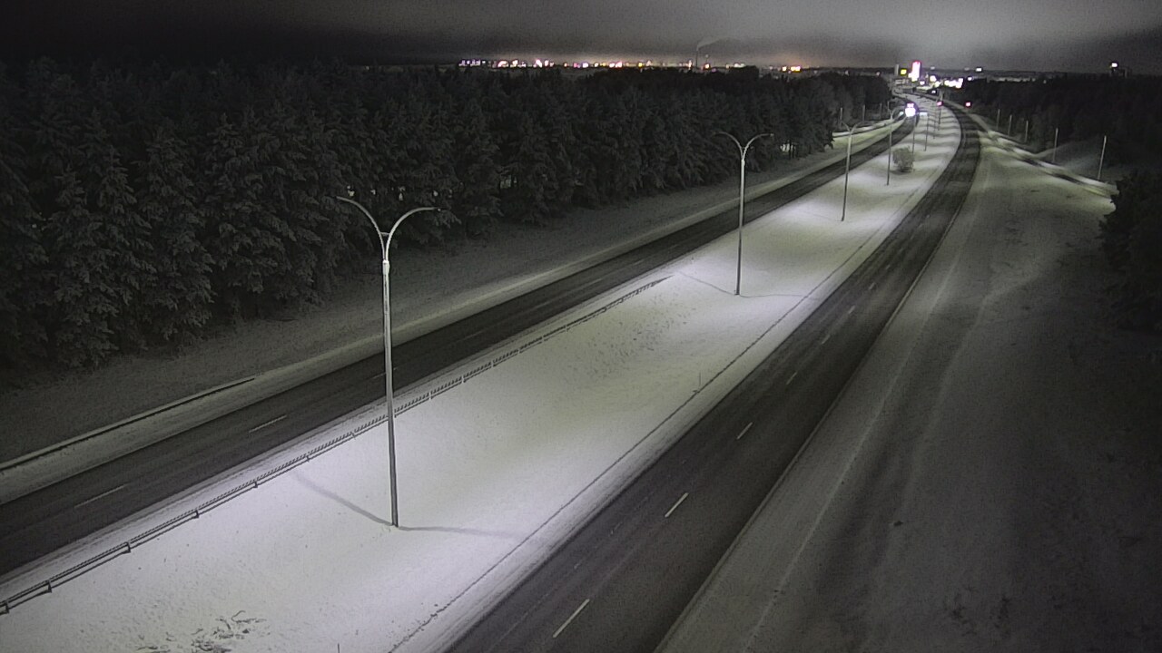 Weather Camera Image Road 4 Oulu, Ouluntulli, Oulu, Pohjois-Pohjanmaa