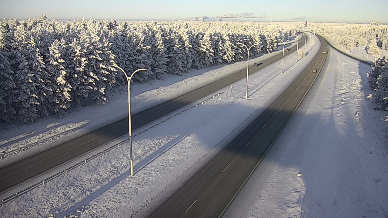 Weather Camera Image Väg 4 Uleåborg, Ouluntulli, Oulu, Pohjois-Pohjanmaa