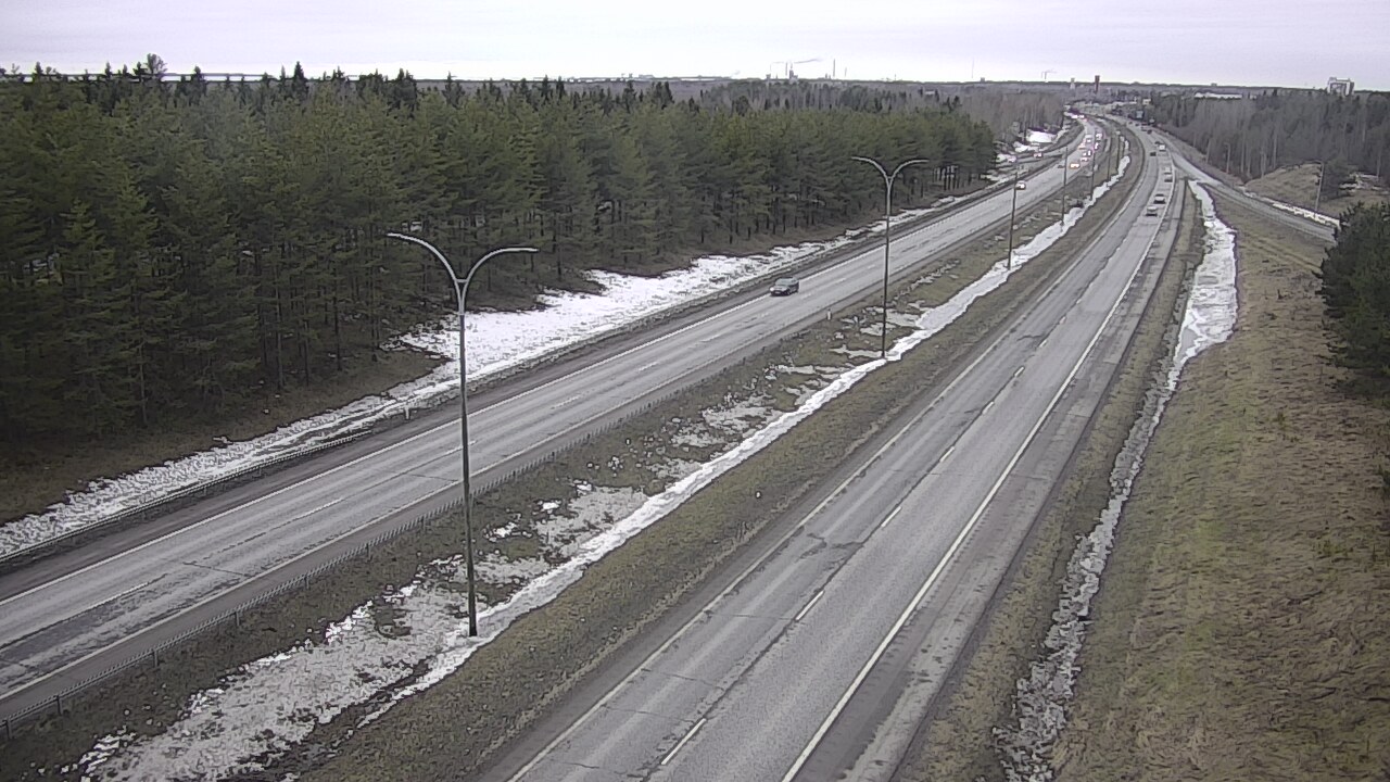 Weather Camera Image Väg 4 Uleåborg, Ouluntulli, Oulu, Pohjois-Pohjanmaa