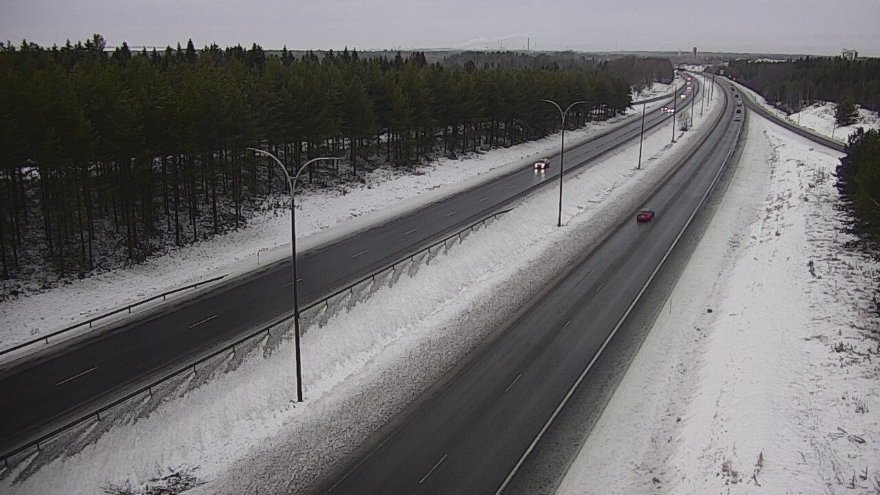 Weather Camera Image Väg 4 Uleåborg, Ouluntulli, Oulu, Pohjois-Pohjanmaa